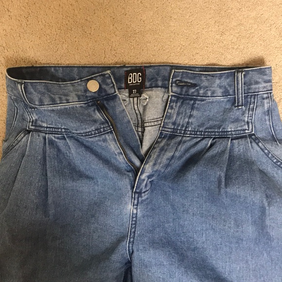 Urban Outfitters Straight-leg High Waisted Jeans - Picture 2 of 3